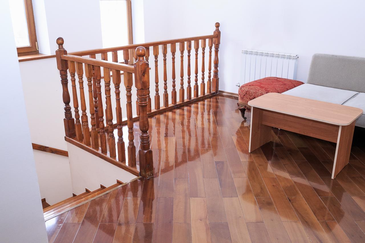 "European" Backpackers Hostel In Almatı Dış mekan fotoğraf
